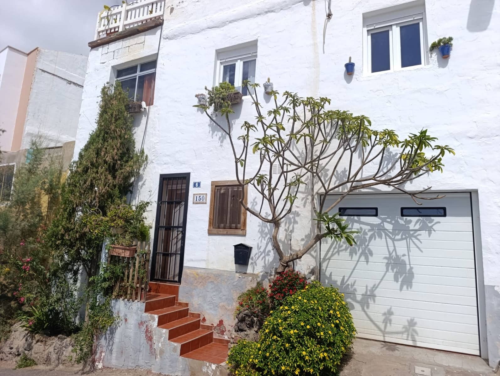 1 bedroom Terraced Villa for rent in Vecindario - € 800 (Ref: 9643652)