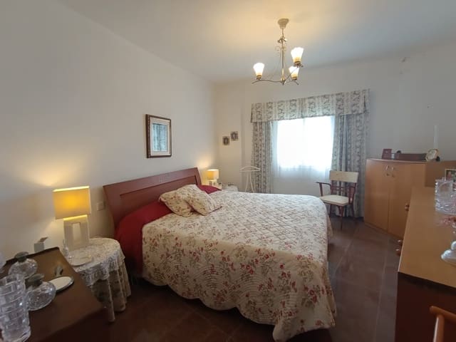 Piso de 2 habitaciones en Firgas en alquiler con garaje - 1.200 € (Ref: 9660791)