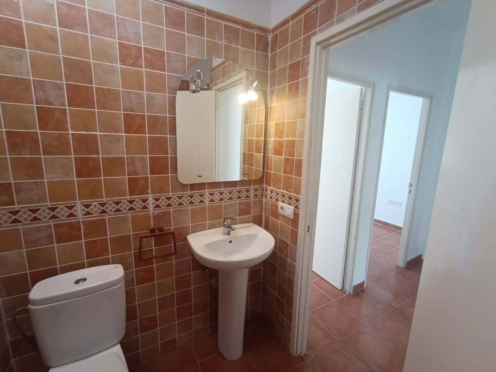 3 quarto Moradia em Banda para venda em Santa Lucia de Tirajana - 140 000 € (Ref: 9803853)