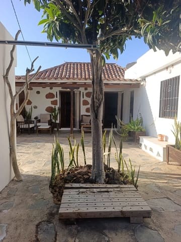 1 soveværelse Finca/Landehus til leje i Santa Lucía de Tirajana - € 950 (Ref: 9981323)