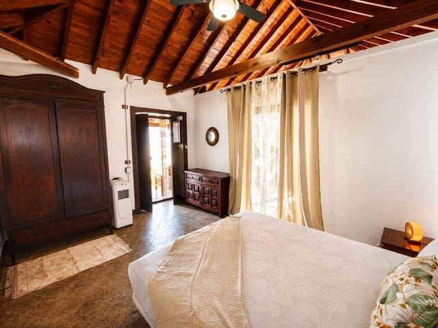 1 soveværelse Finca/Landehus til leje i Santa Lucía de Tirajana - € 950 (Ref: 9981323)