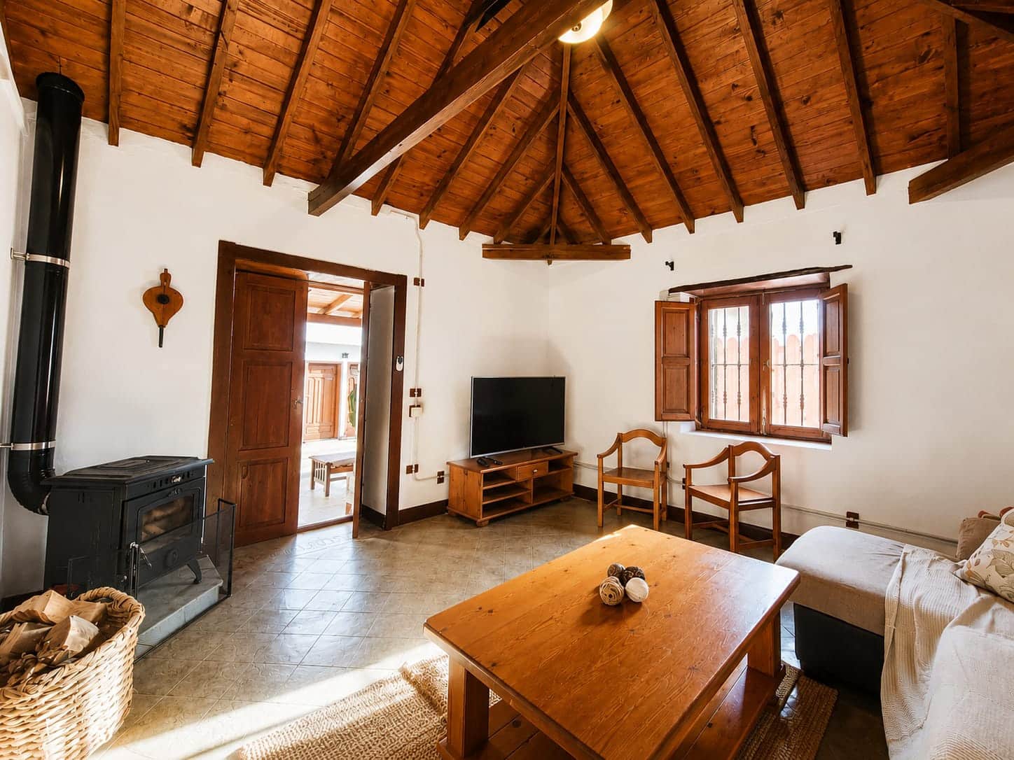 1 soveværelse Finca/Landehus til leje i Santa Lucia de Tirajana - € 950 (Ref: 9981323)