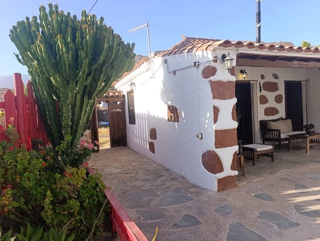 1 soveværelse Finca/Landehus til leje i Santa Lucía de Tirajana - € 950 (Ref: 9981323)