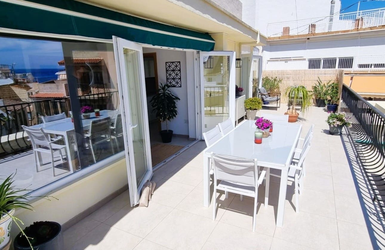 4 sovrum Takvåning till salu i Benidorm - 495 000 € (Ref: 10010092)