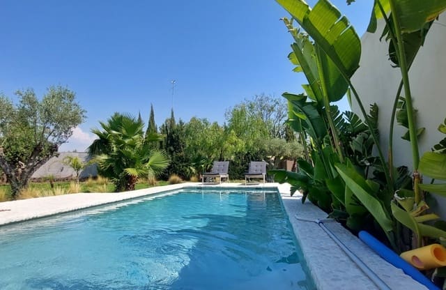 4 soveværelse Villa til salg i Llíria med swimmingpool - € 650.000 (Ref: 10023460)