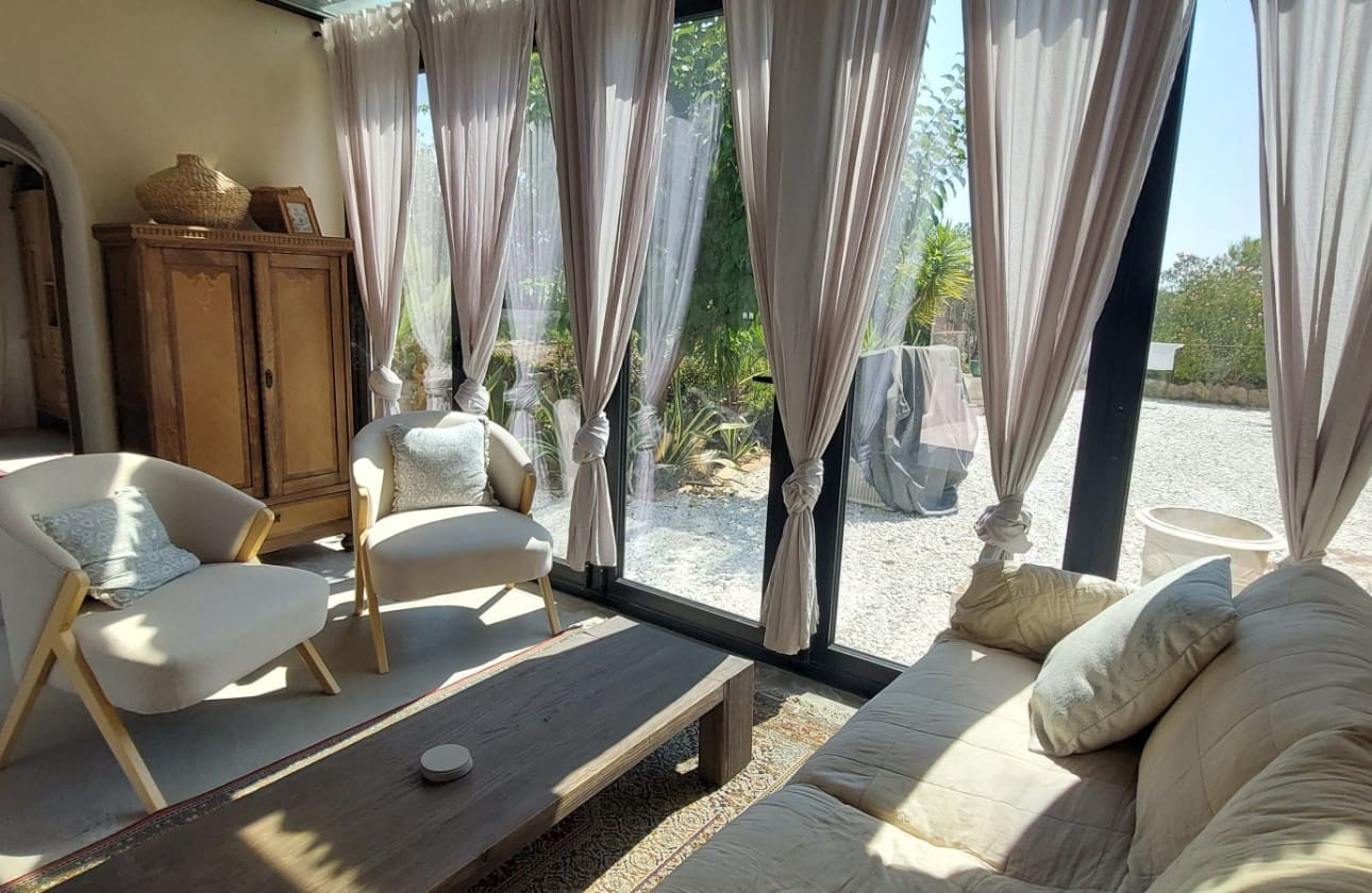 4 sypialnia Willa na sprzedaż w Lliria z basenem - 650 000 € (Ref: 10023460)