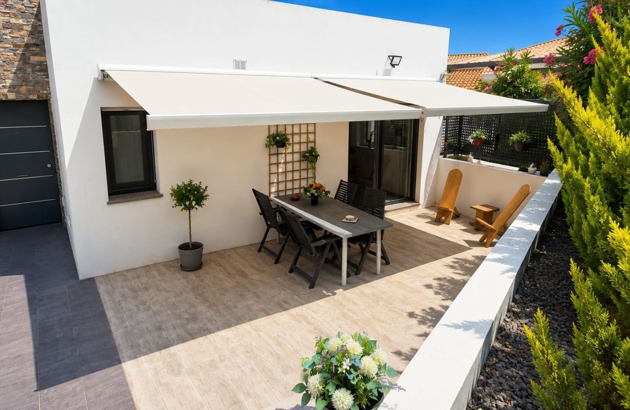 3 slaapkamer Villa te koop in La Nucia met zwembad garage - € 640.000 (Ref: 10033349)