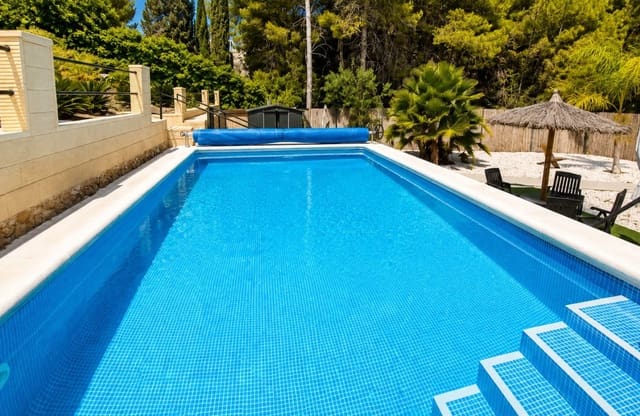 3 slaapkamer Villa te koop in Coloma  , La Nucia met zwembad garage - € 640.000 (Ref: 10033349)