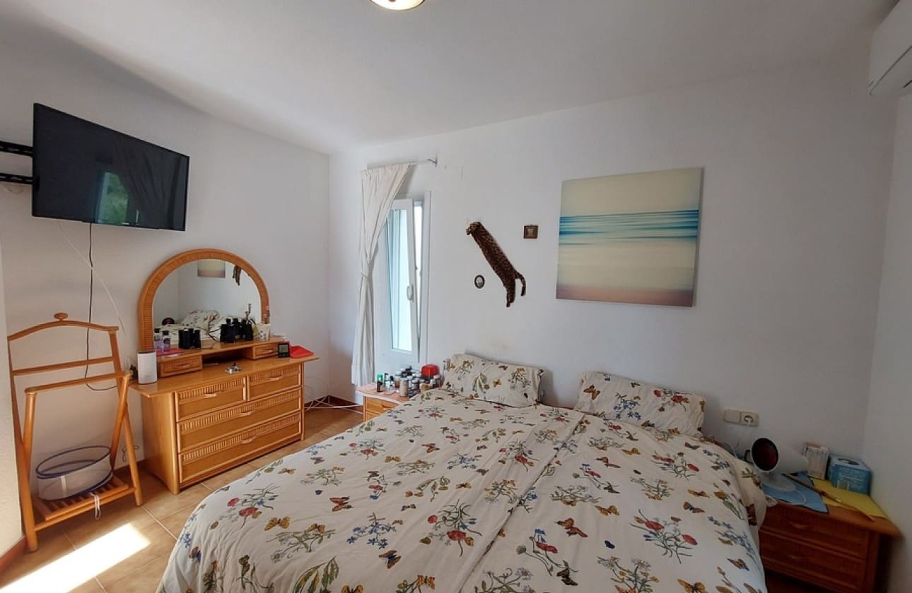 4 soveværelse Villa til salg i Altea med swimmingpool garage - € 525.000 (Ref: 10118601)
