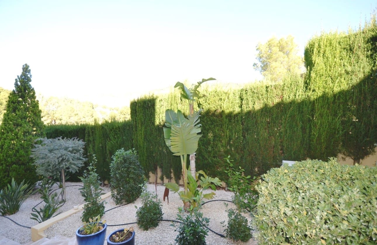 4 bedroom Villa for sale in Altea la Vella with pool garage - € 1,125,000 (Ref: 7814783)