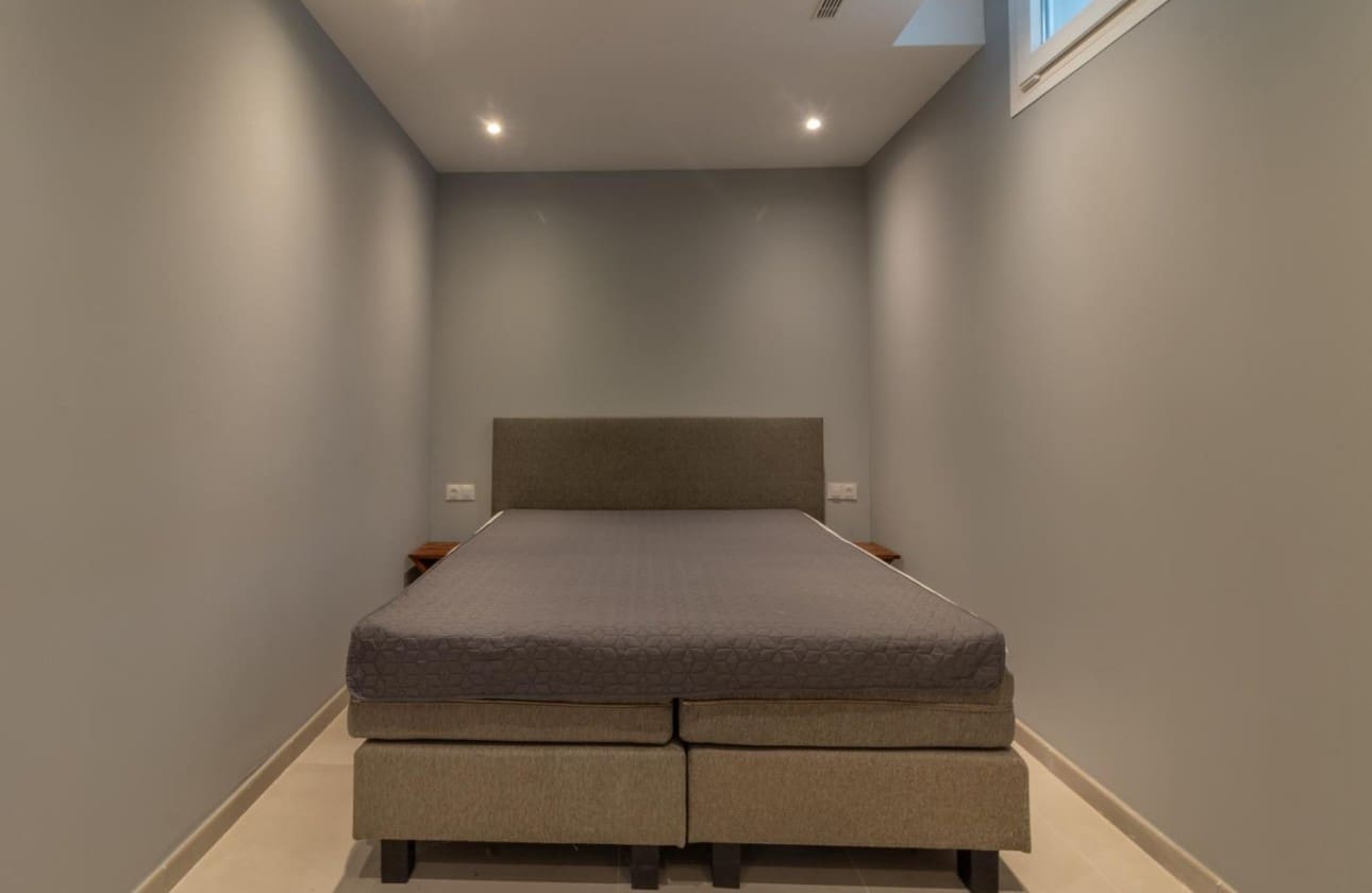 6 bedroom Villa for sale in Finestrat with pool - € 1,800,000 (Ref: 8317632)