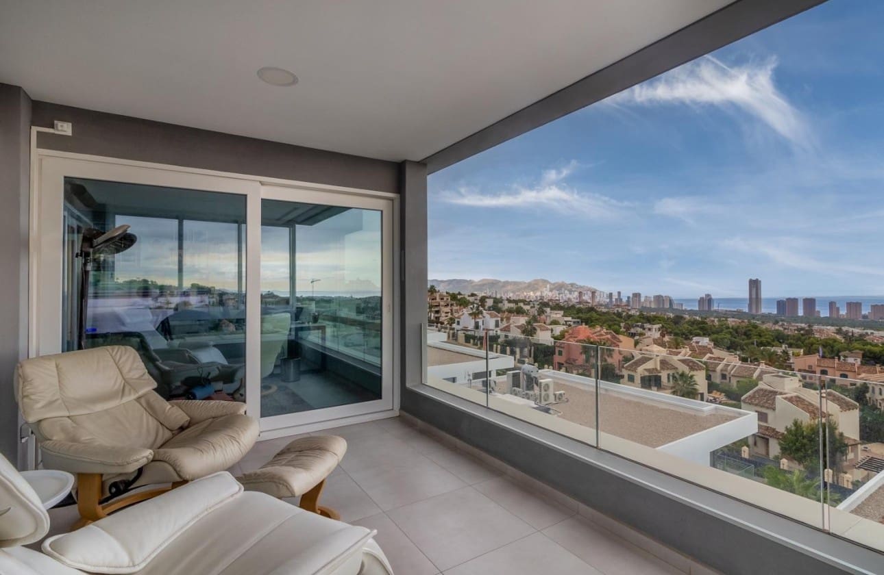 6 bedroom Villa for sale in Finestrat with pool - € 1,800,000 (Ref: 8317632)