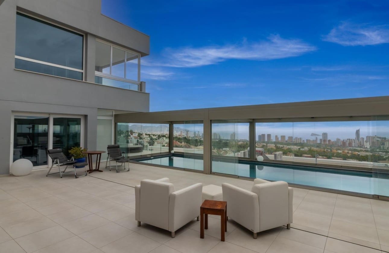 6 bedroom Villa for sale in Finestrat with pool - € 1,800,000 (Ref: 8317632)