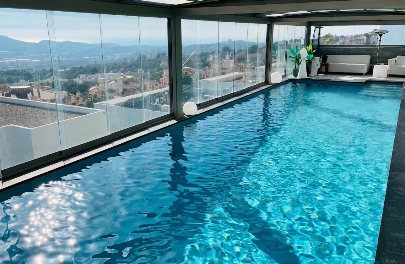 6 bedroom Villa for sale in Finestrat with pool - € 1,800,000 (Ref: 8317632)