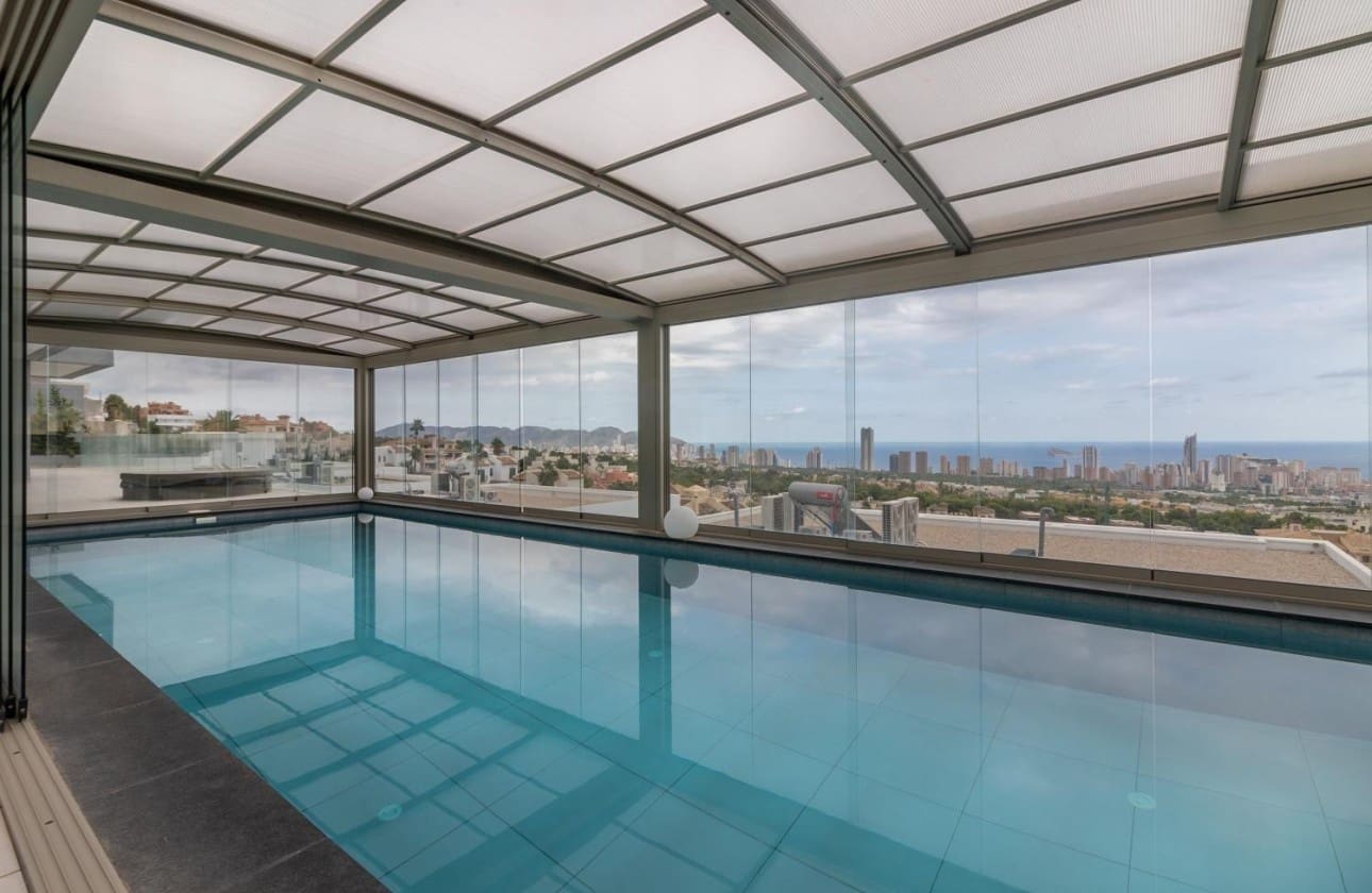 6 bedroom Villa for sale in Finestrat with pool - € 1,800,000 (Ref: 8317632)