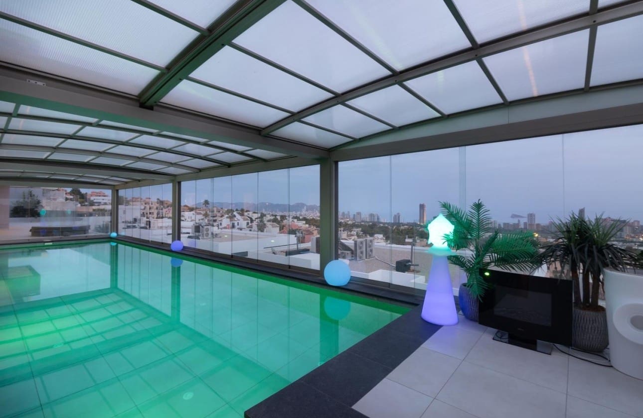 6 bedroom Villa for sale in Finestrat with pool - € 1,800,000 (Ref: 8317632)