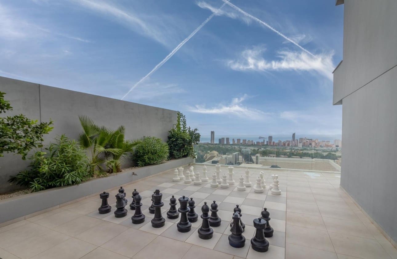 6 bedroom Villa for sale in Finestrat with pool - € 1,800,000 (Ref: 8317632)