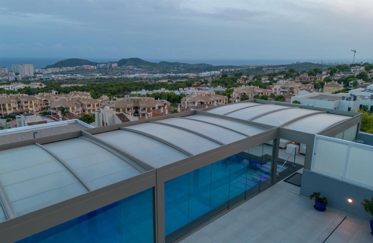 6 bedroom Villa for sale in Finestrat with pool - € 1,800,000 (Ref: 8317632)