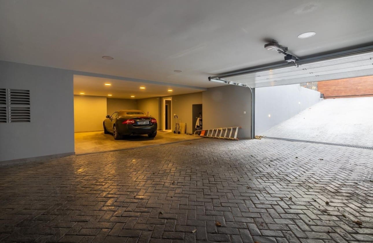 6 bedroom Villa for sale in Finestrat with pool - € 1,800,000 (Ref: 8317632)