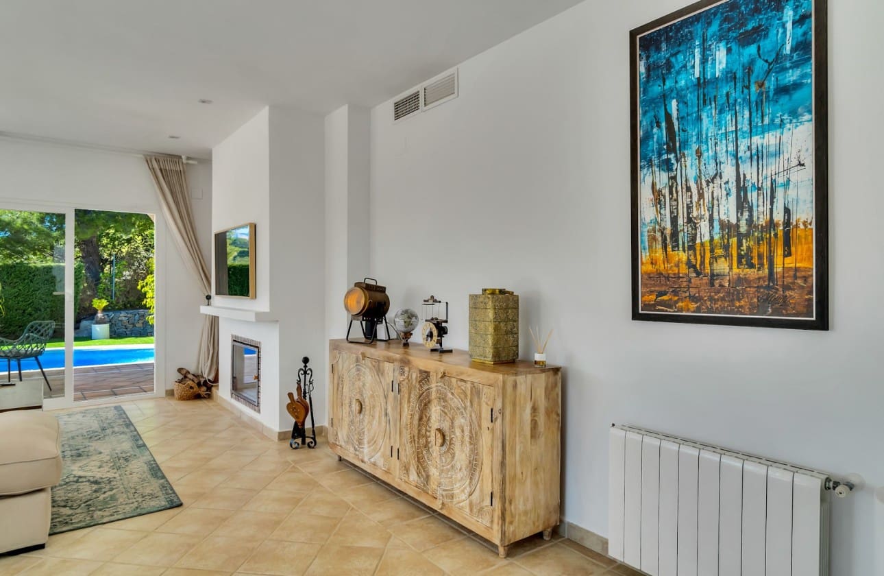 4 bedroom Villa for sale in Altea - € 1,100,000 (Ref: 8841778)