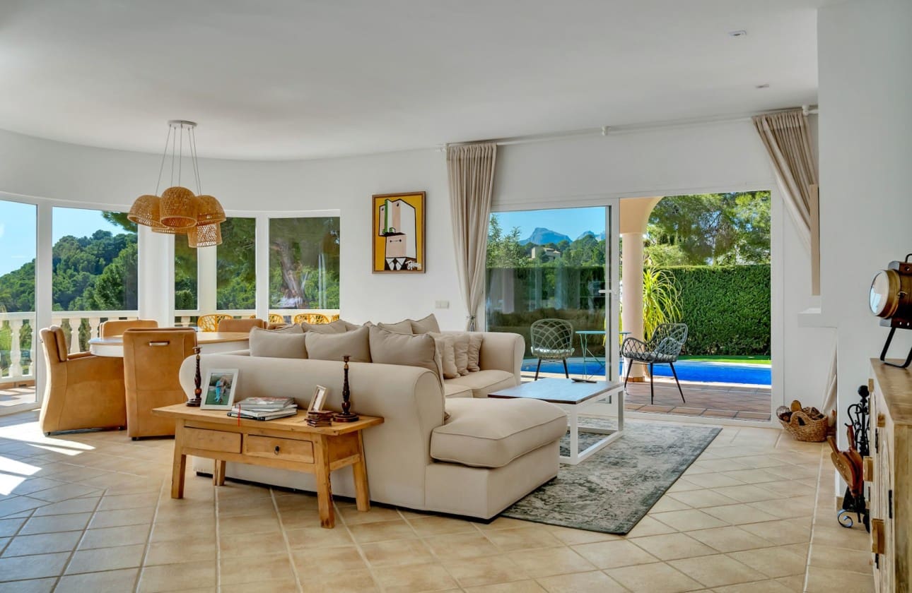 4 bedroom Villa for sale in Altea - € 1,100,000 (Ref: 8841778)