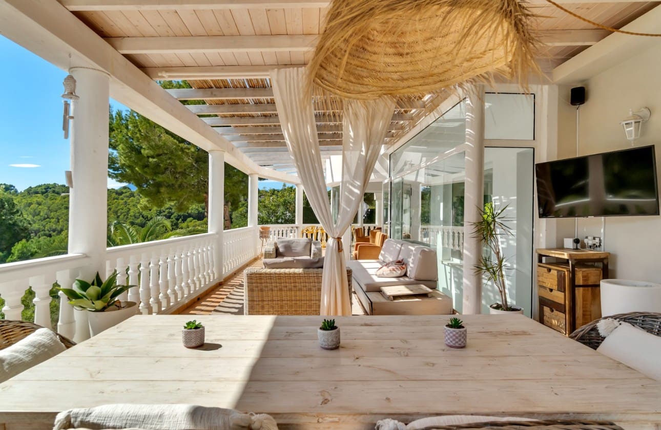 4 bedroom Villa for sale in Altea - € 1,100,000 (Ref: 8841778)