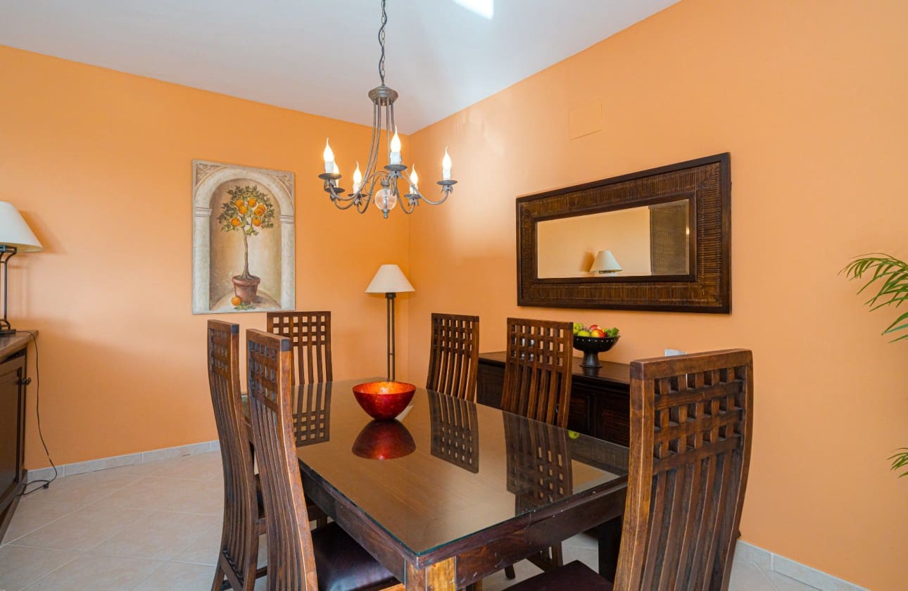 5 bedroom Villa for sale in Altea with pool - € 1,375,000 (Ref: 8841783)