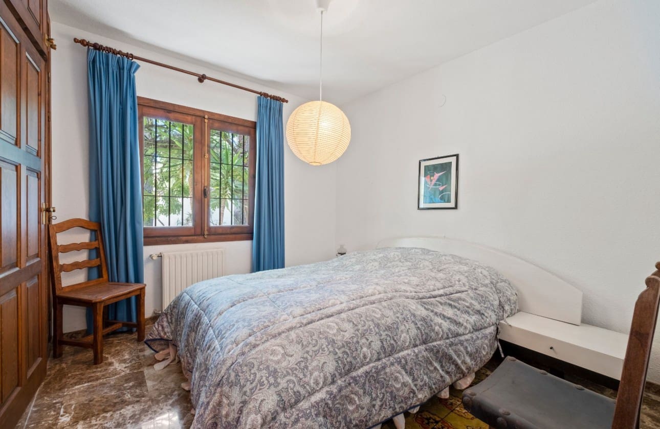 4 Zimmer Villa zu verkaufen in Altea mit Pool - 1.695.000 € (Ref: 8841787)