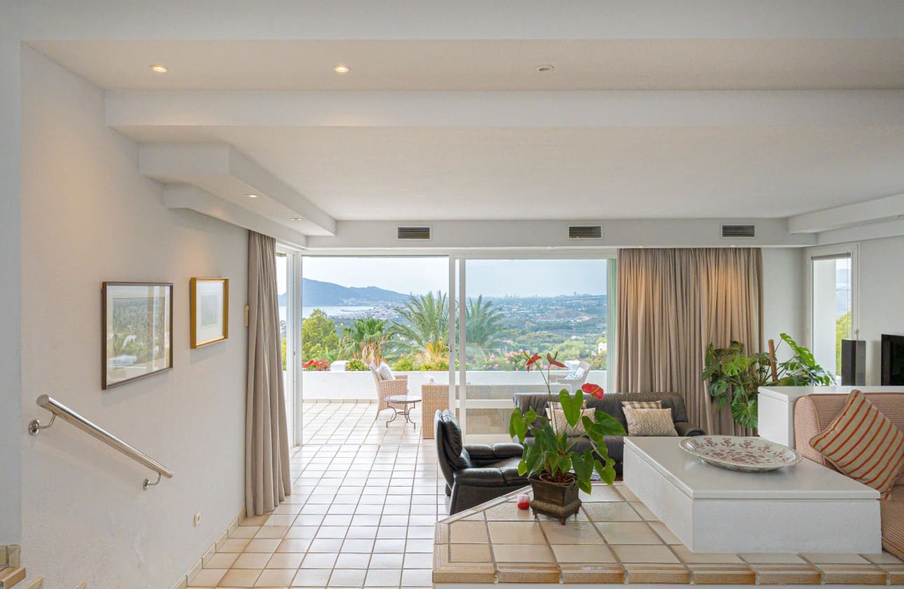 7 bedroom Villa for sale in Altea - € 2,100,000 (Ref: 8841790)