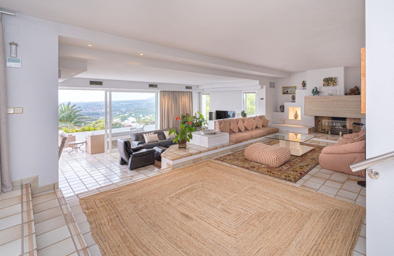 7 bedroom Villa for sale in Altea - € 2,100,000 (Ref: 8841790)