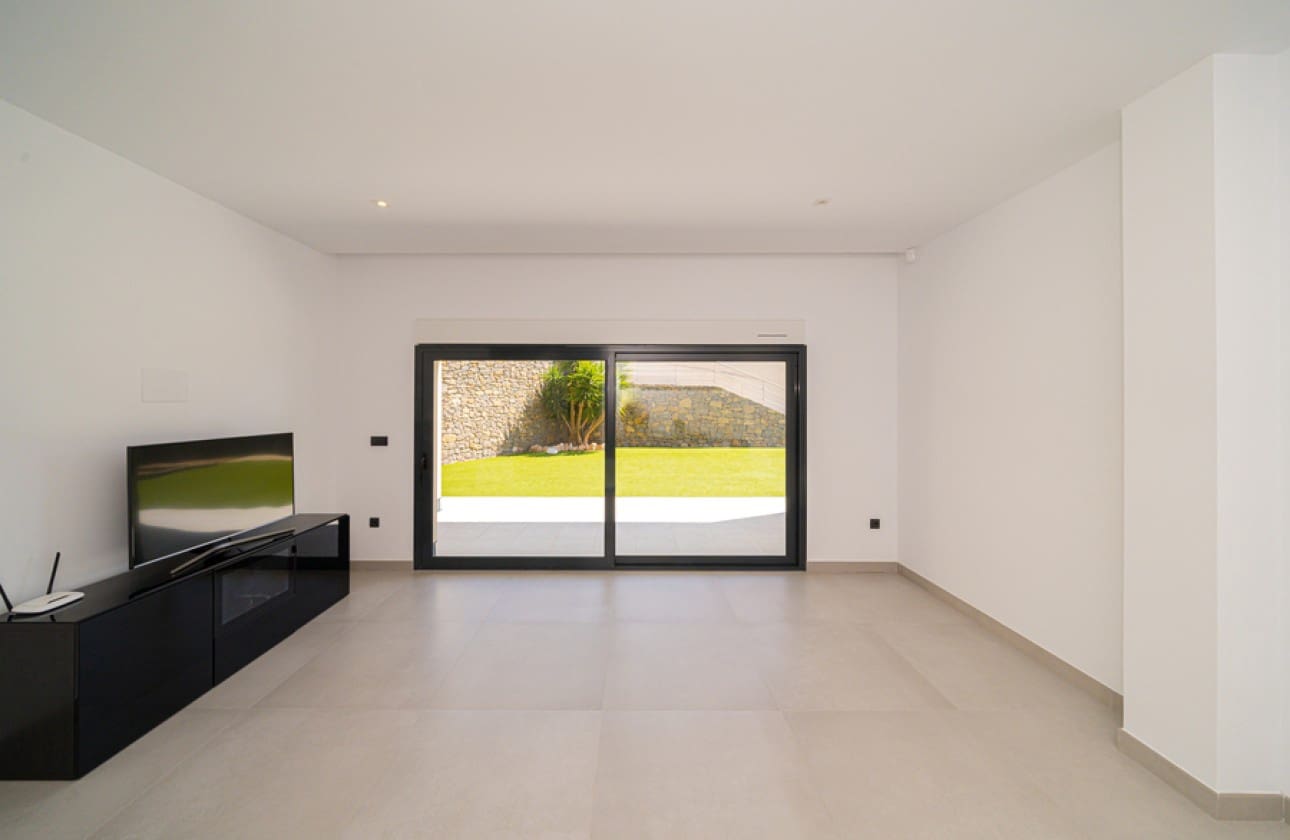 6 bedroom Villa for sale in Altea with pool - € 3,500,000 (Ref: 8841792)