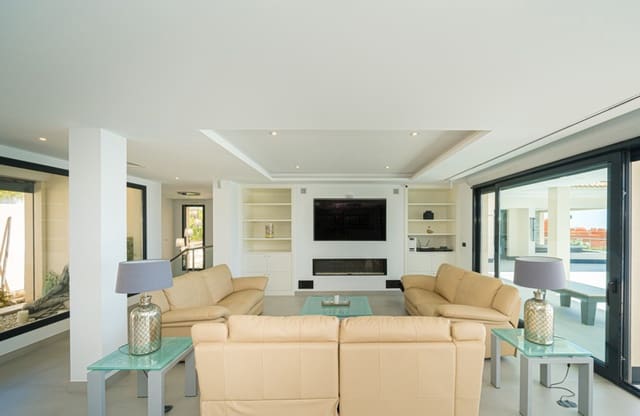 Chalet de 6 habitaciones en Altea en venta con piscina - 3.500.000 € (Ref: 8841792)