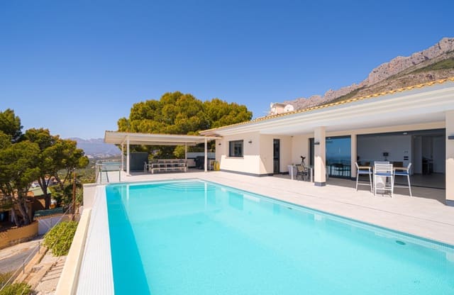 Chalet de 6 habitaciones en Altea en venta con piscina - 3.500.000 € (Ref: 8841792)