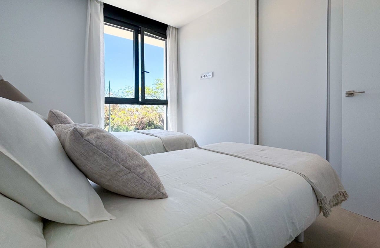 3 bedroom Villa for sale in Polop - € 535,000 (Ref: 8846994)