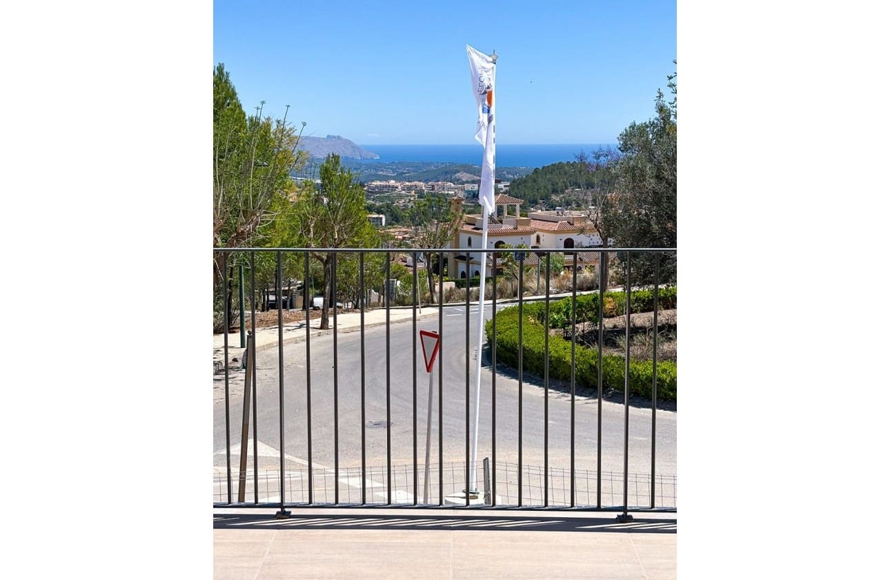 3 bedroom Villa for sale in Polop - € 535,000 (Ref: 8846994)