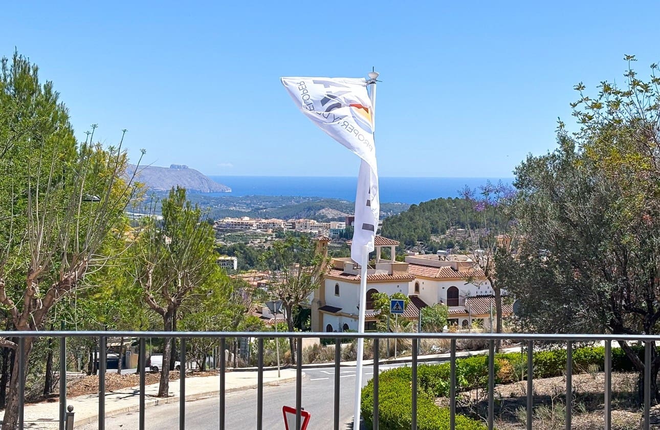 3 bedroom Villa for sale in Polop - € 535,000 (Ref: 8846994)