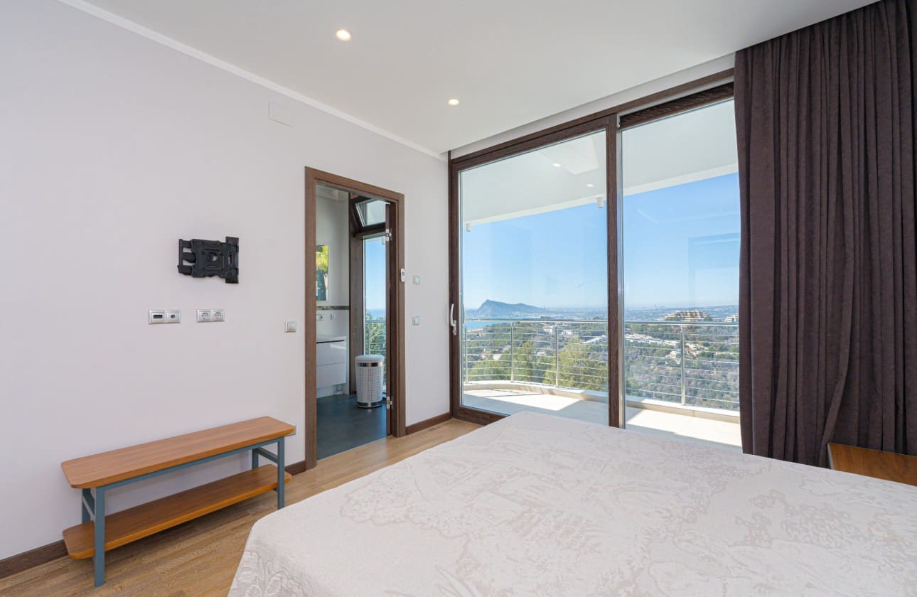 5 Zimmer Villa zu verkaufen in Altea mit Pool - 3.100.000 € (Ref: 8949971)