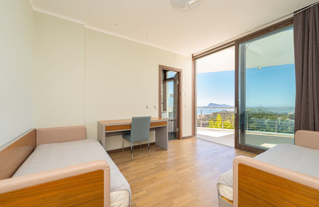 5 Zimmer Villa zu verkaufen in Altea mit Pool - 3.100.000 € (Ref: 8949971)