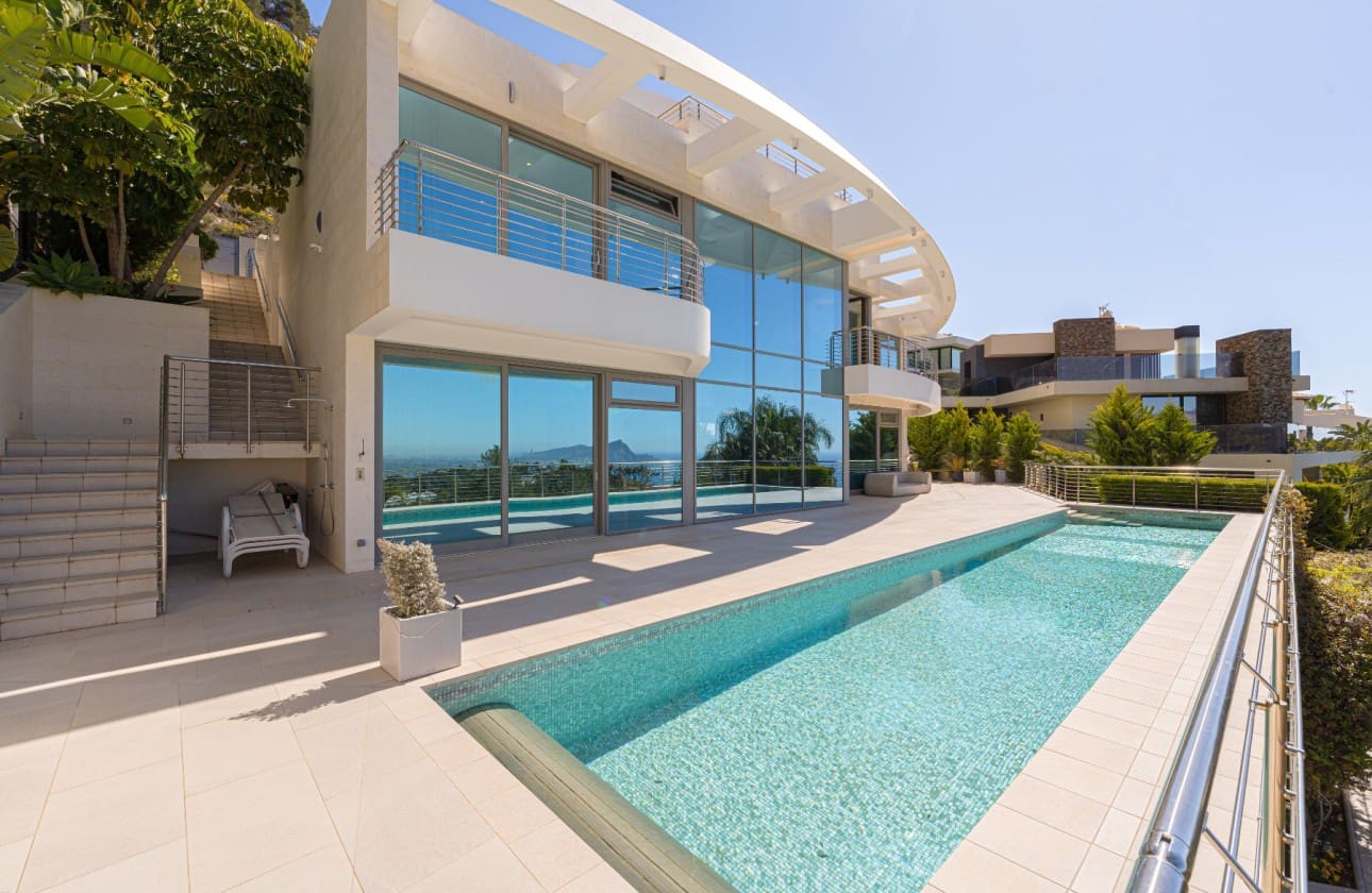 5 Zimmer Villa zu verkaufen in Altea mit Pool - 3.100.000 € (Ref: 8949971)