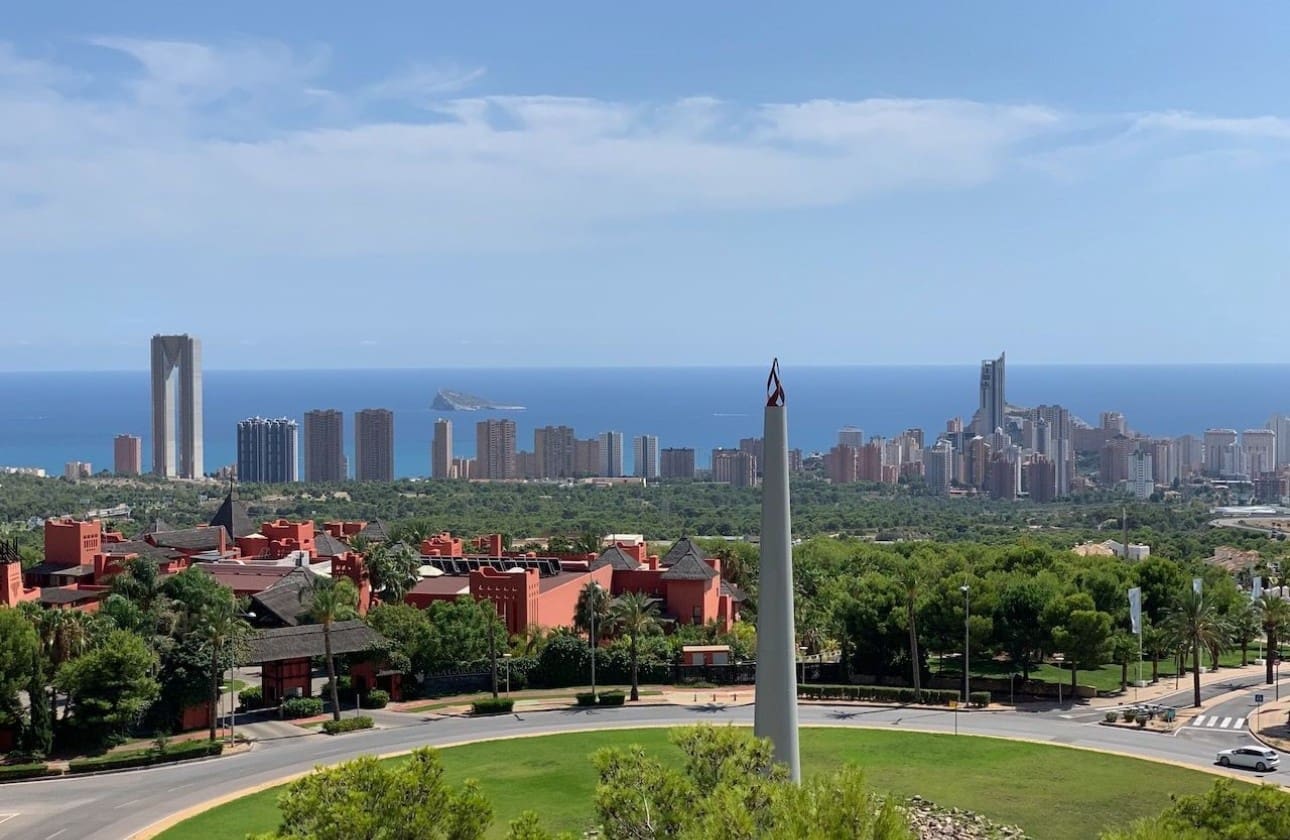 2 sypialnia Dom na sprzedaż w Finestrat z basenem garażem - 395 000 € (Ref: 9034637)