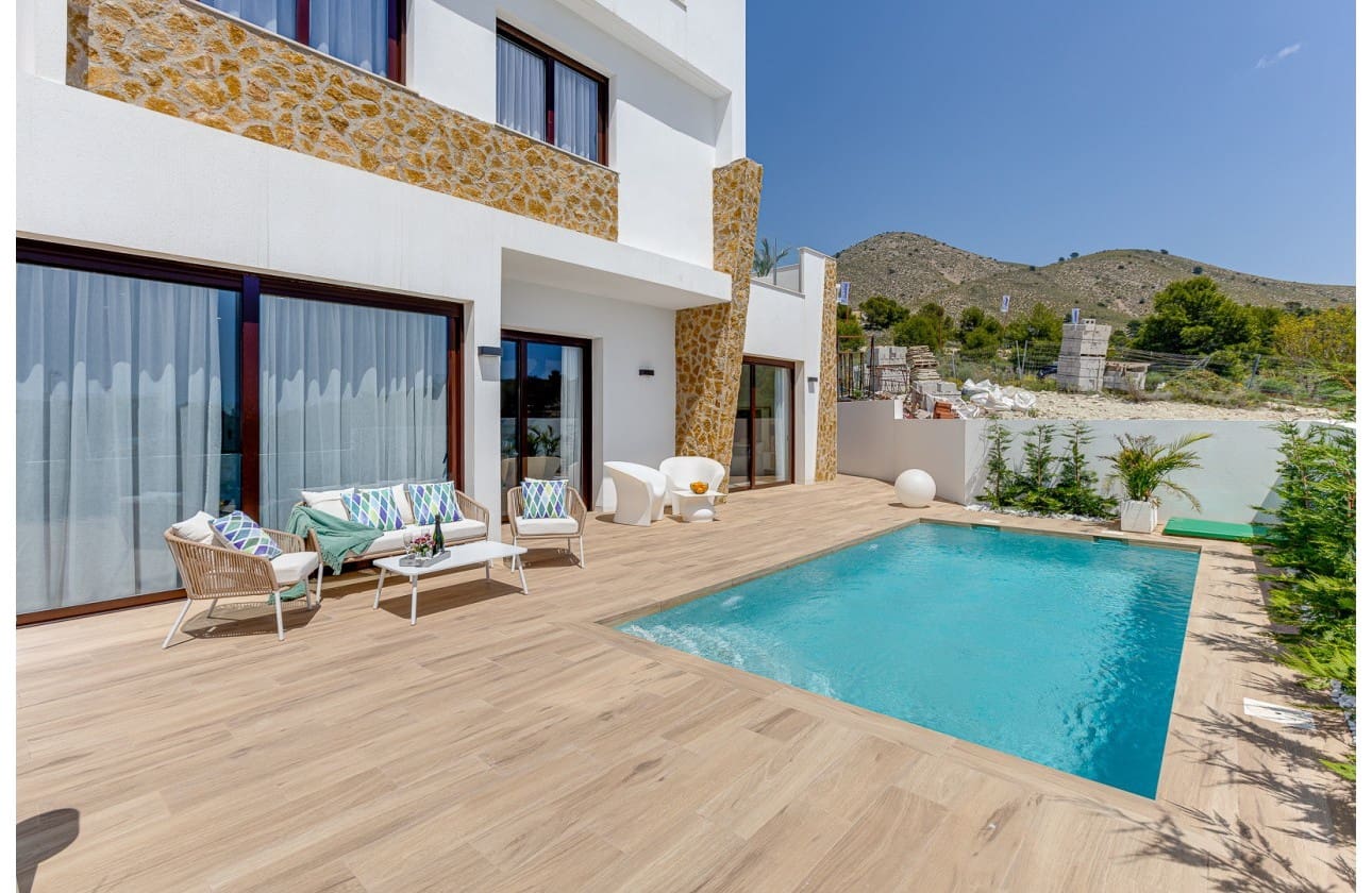 3 slaapkamer Villa te koop in Finestrat met zwembad - € 640.000 (Ref: 9060476)