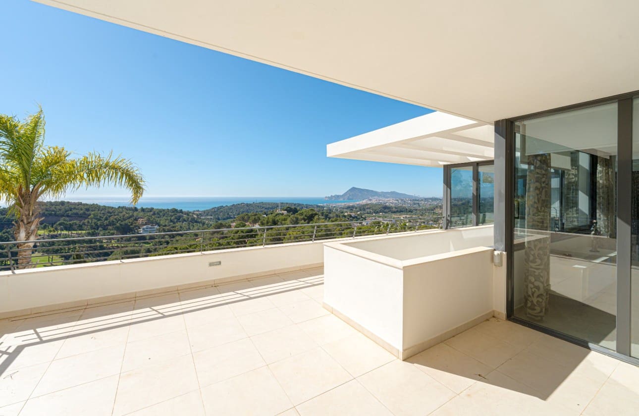 6 Zimmer Villa zu verkaufen in Altea mit Pool Garage - 2.875.000 € (Ref: 9064816)