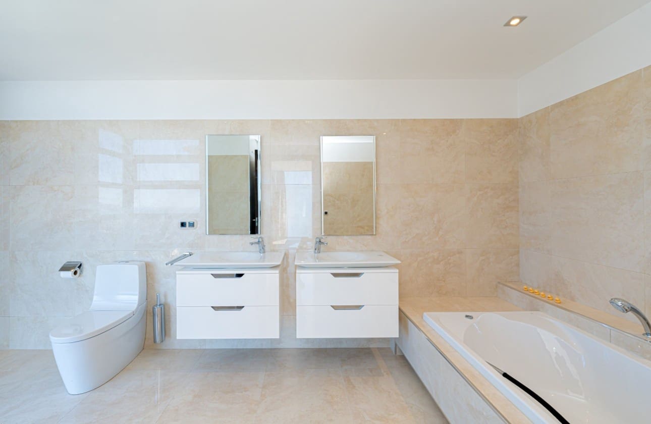 6 Zimmer Villa zu verkaufen in Altea mit Pool Garage - 2.875.000 € (Ref: 9064816)