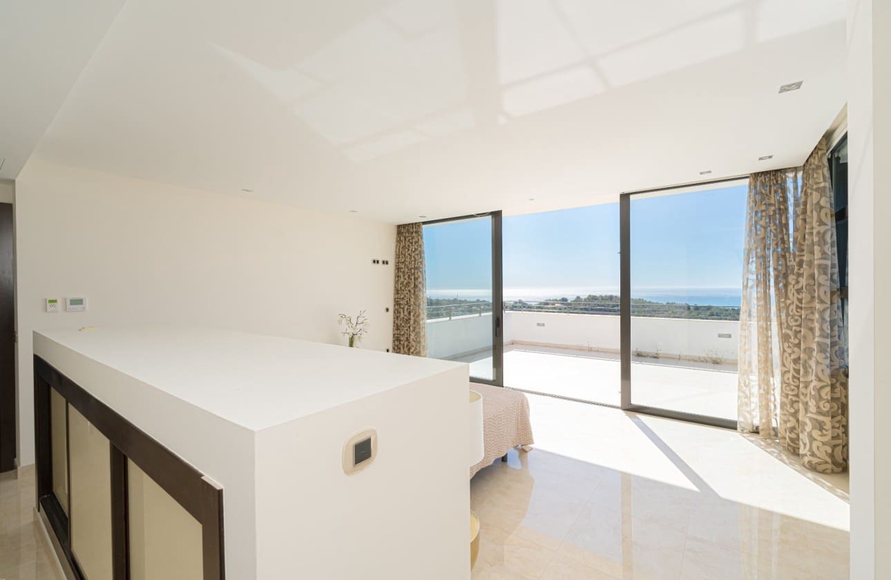 6 Zimmer Villa zu verkaufen in Altea mit Pool Garage - 2.875.000 € (Ref: 9064816)