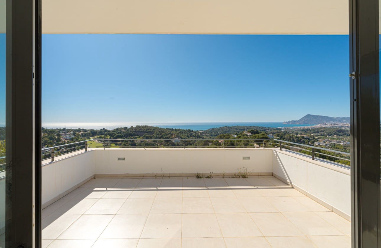 6 Zimmer Villa zu verkaufen in Altea mit Pool Garage - 2.875.000 € (Ref: 9064816)