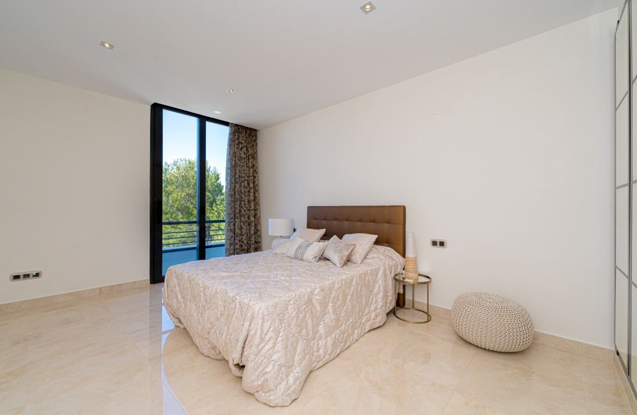 6 Zimmer Villa zu verkaufen in Altea mit Pool Garage - 2.875.000 € (Ref: 9064816)