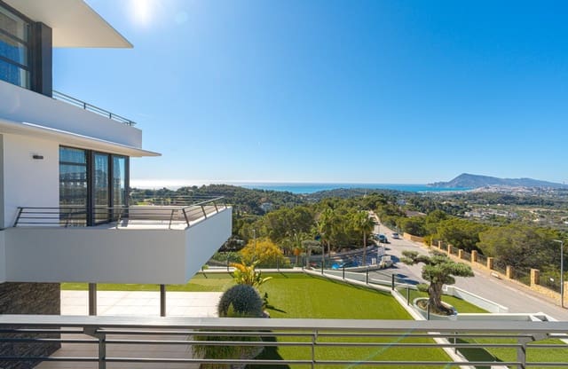6 Zimmer Villa zu verkaufen in Altea mit Pool Garage - 2.875.000 € (Ref: 9064816)