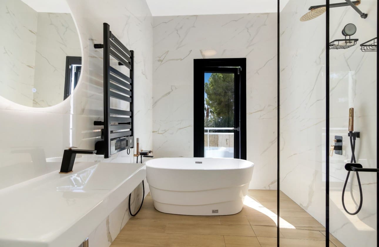 4 Zimmer Villa zu verkaufen in Altea mit Pool Garage - 995.000 € (Ref: 9068398)