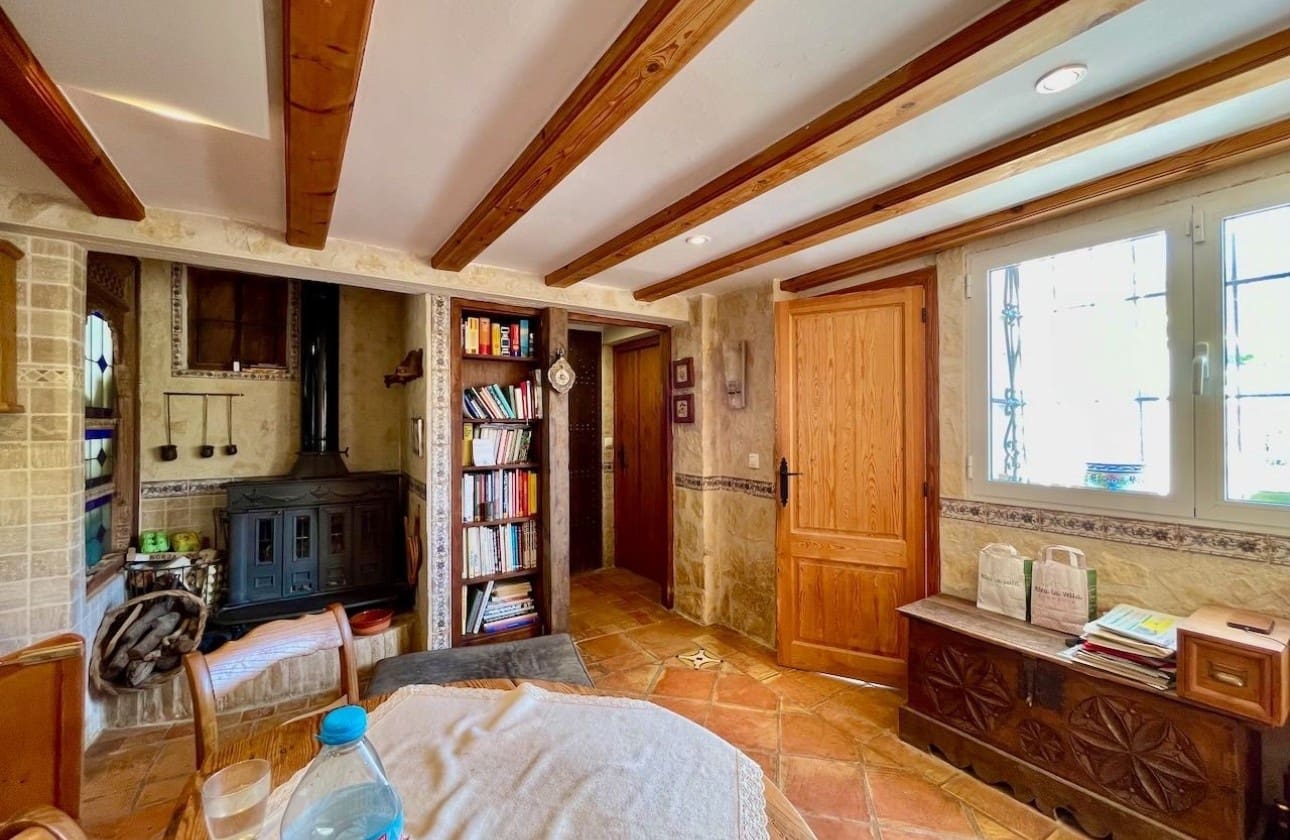 2 soverom Villa til salgs i Altea la Vella med svømmebasseng garasje - € 375 000 (Ref: 9180702)