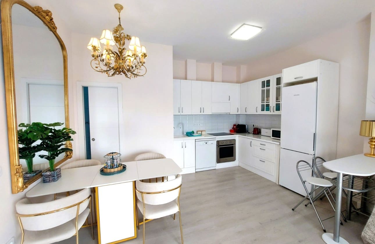 2 soveværelse Strandlejlighed til salg i Altea - € 370.000 (Ref: 9198280)